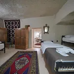 View Cave غوريمِيه