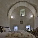 فندق View Cave 3*