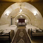 Hotel View Cave 3*