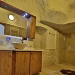 Hotel View Cave 3*