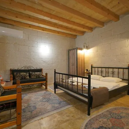 Hotell View Cave 3*