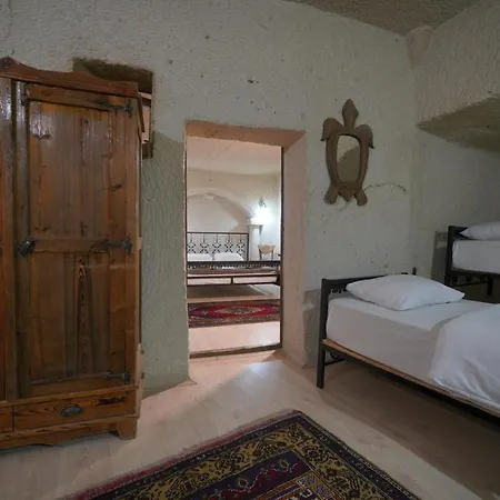 View Cave Hotel 3*