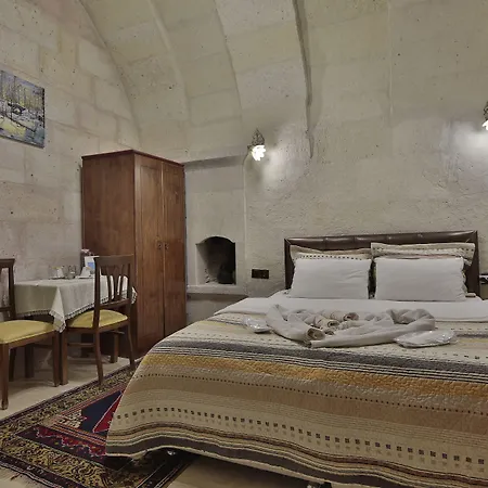View Cave Hotell 3*